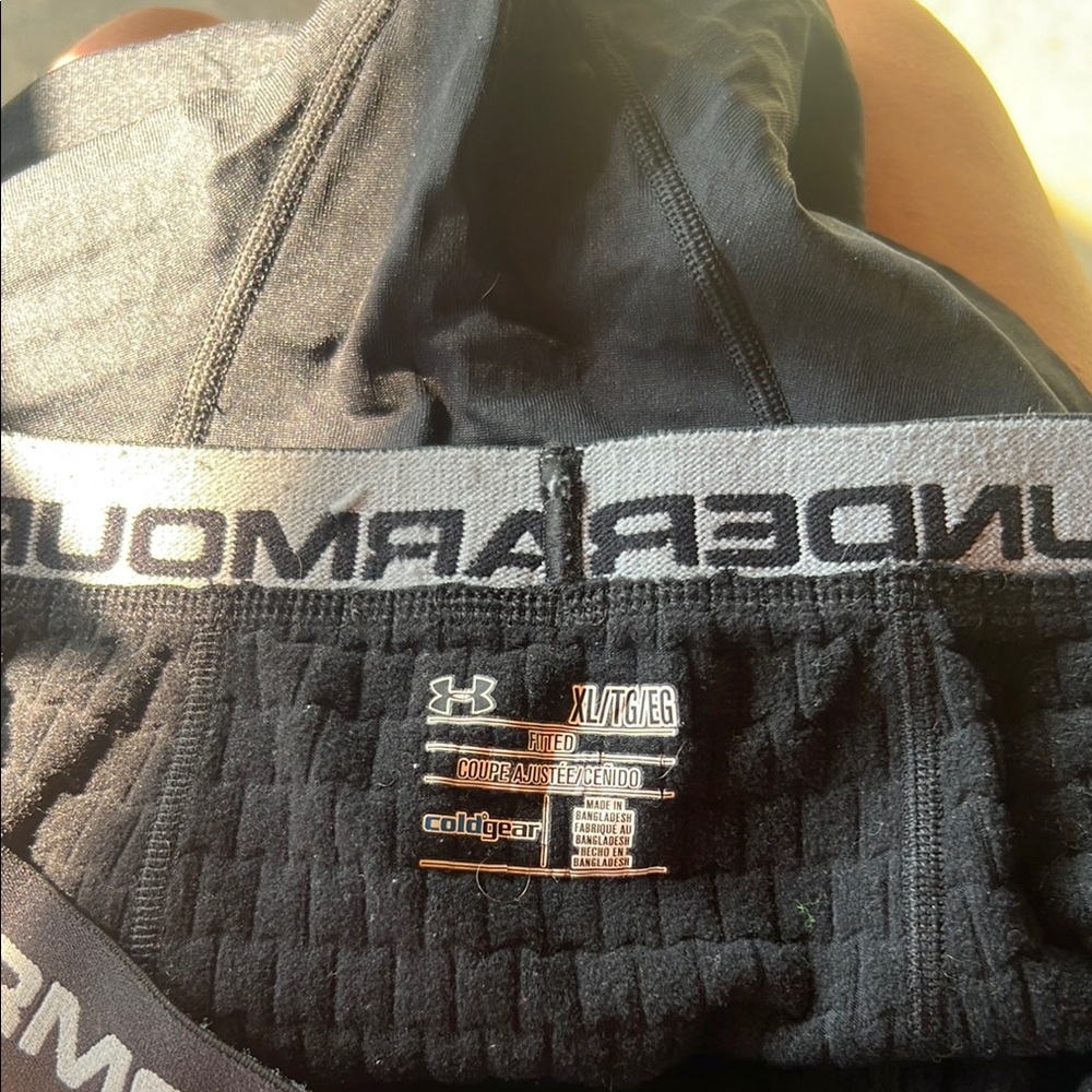 Under Armour Black ColdGear Pullover